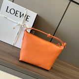 Ziva's Charm handbag – full view (21cm*17cm*12.5cm)
