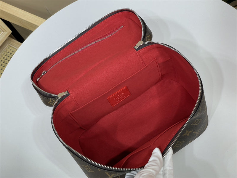  sophisticated satchel styled with outfit 30