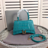 Close-up detail of chic everyday-luxe women's handbag – women's everyday handbag
