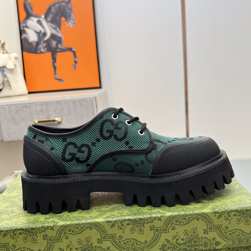 Gucci Casual sneakers in all-black heritage-inspired look front view