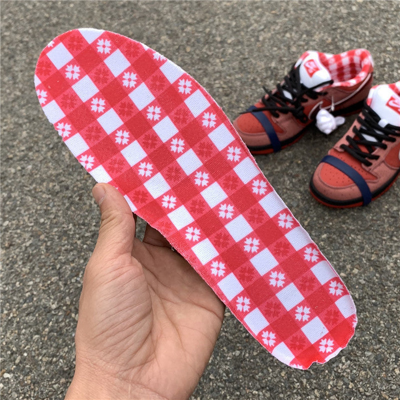 Nike Men's & Women's Designer Lifestyle Shoes — Style 200 close-up view