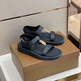 Burberry shoes Style 094 - texture and material detail