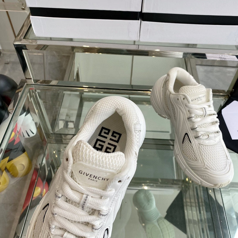 Givenchy shoes Style 132 - close-up of statement logo accent