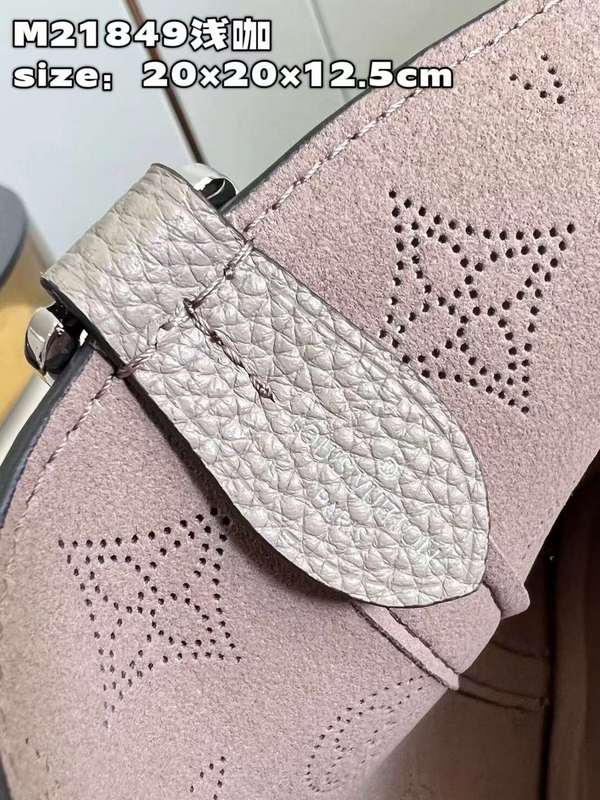 Side profile of refined premium women's handbag – women's statement bag