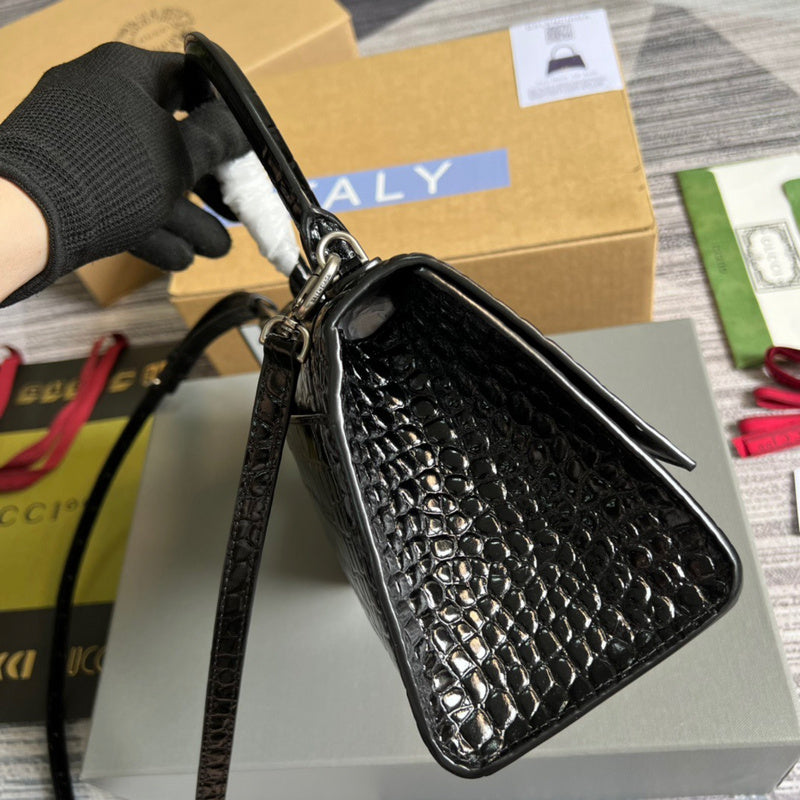 Chic Vegan Leather Handbag - Smooth Faux-Leather Exterior | Women's Fashion Handbag #301 - back view (image 4) of designer-inspired handbag