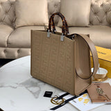 Ziva's Charm handbag – full view (Standard Size)
