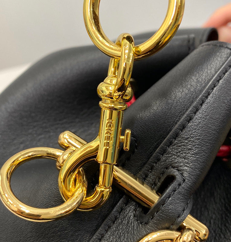 Ziva's Charm handbag – back view (17cm*15cm*24cm)