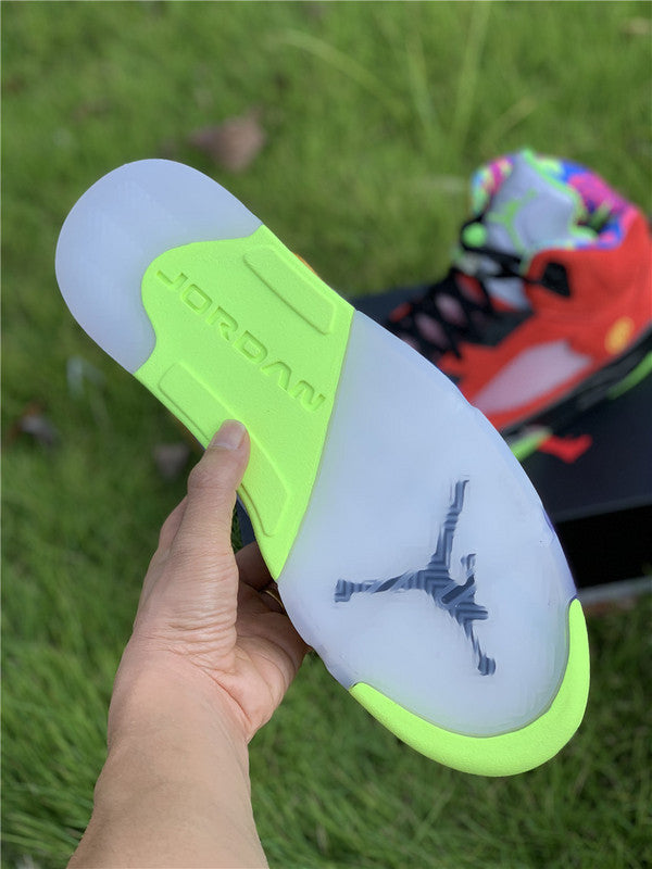 Nike Men's & Women's Premium Athletic Sneakers — Style 067 angle view