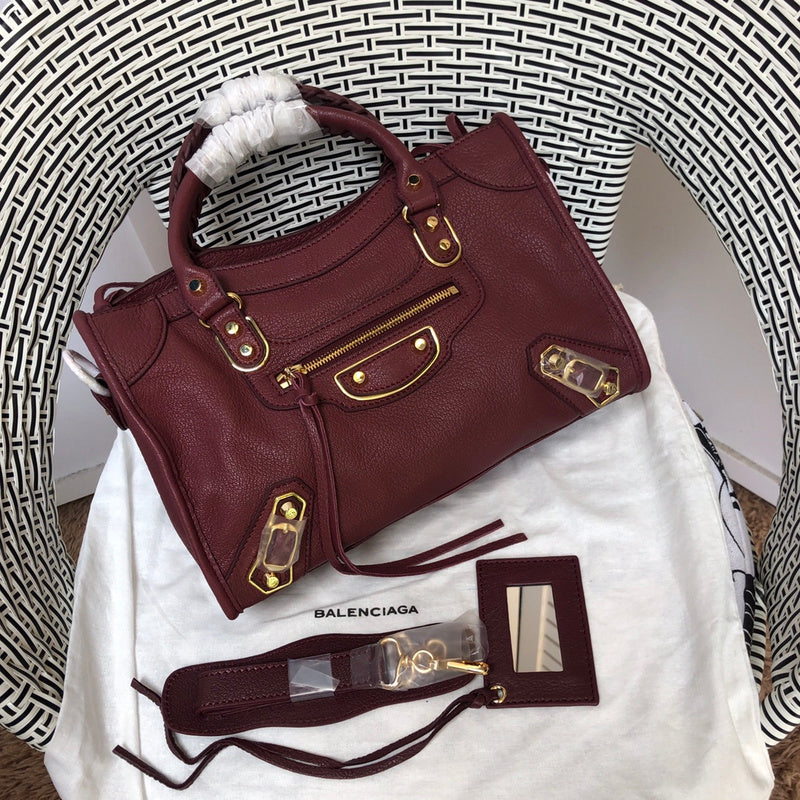 Front view of premium chic women's handbag – women's designer-style accessory