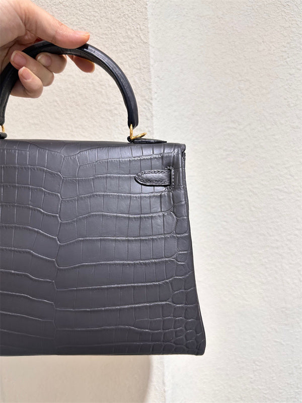  Refined satchel front view 7