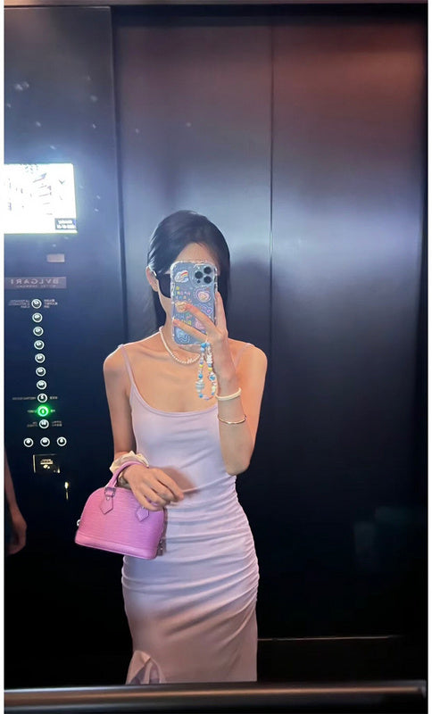  sophisticated top-handle bag styled with outfit