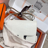  satchel interior and compartment view 15