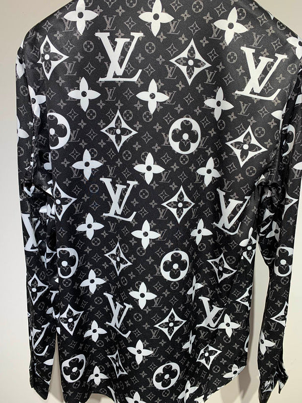 Back view of Louis Vuitton cotton t-shirt with tailored silhouette