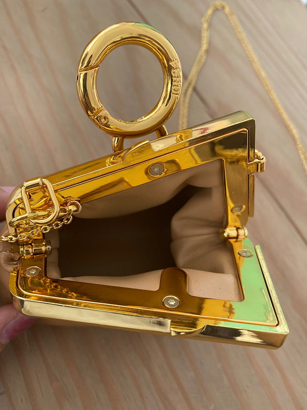 Ziva's Charm handbag – front view (11.5cm*10cm*5.5cm)