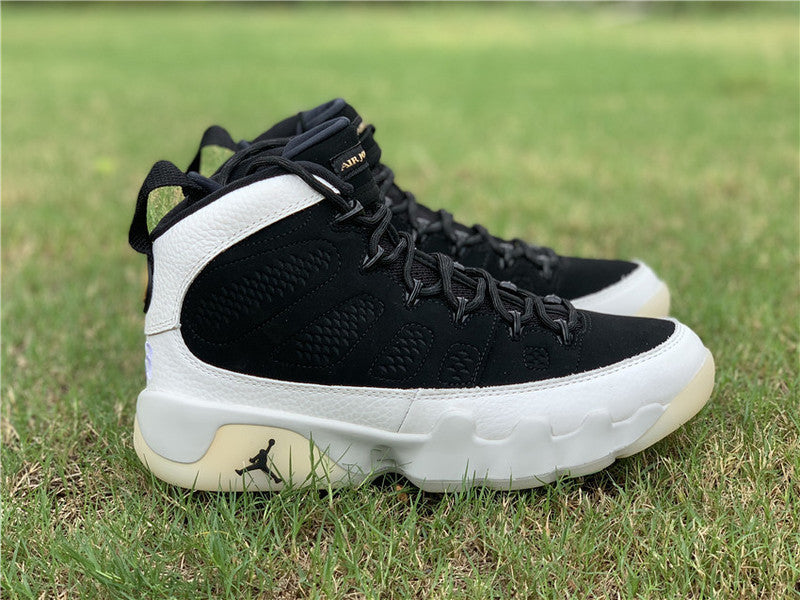 Nike Men's & Women's Premium Casual Sneakers — Style 136 back view