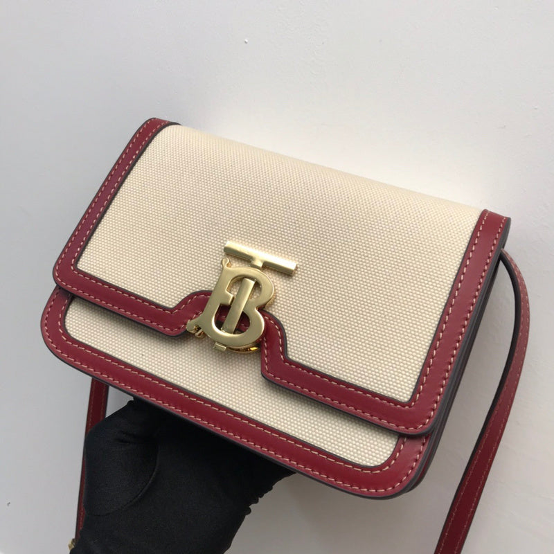 Ziva's Charm handbag – detail view (one versatile size)