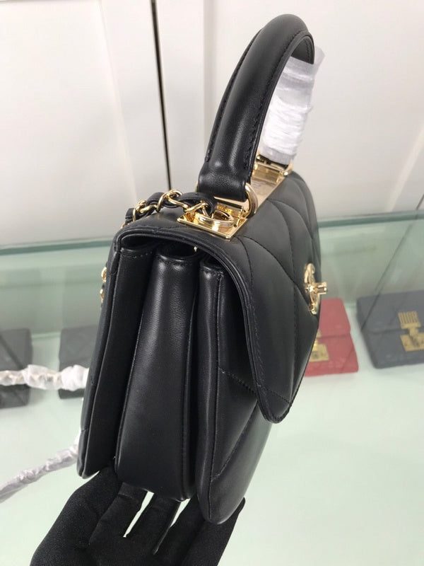  handbag, mid everyday style, image 4