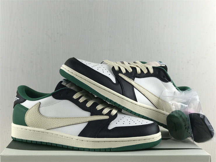 Nike clean off-white luxury sneakers view 19 classic court silhouette