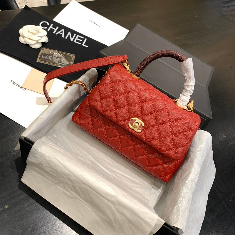  women's handbag, mid design, view 1