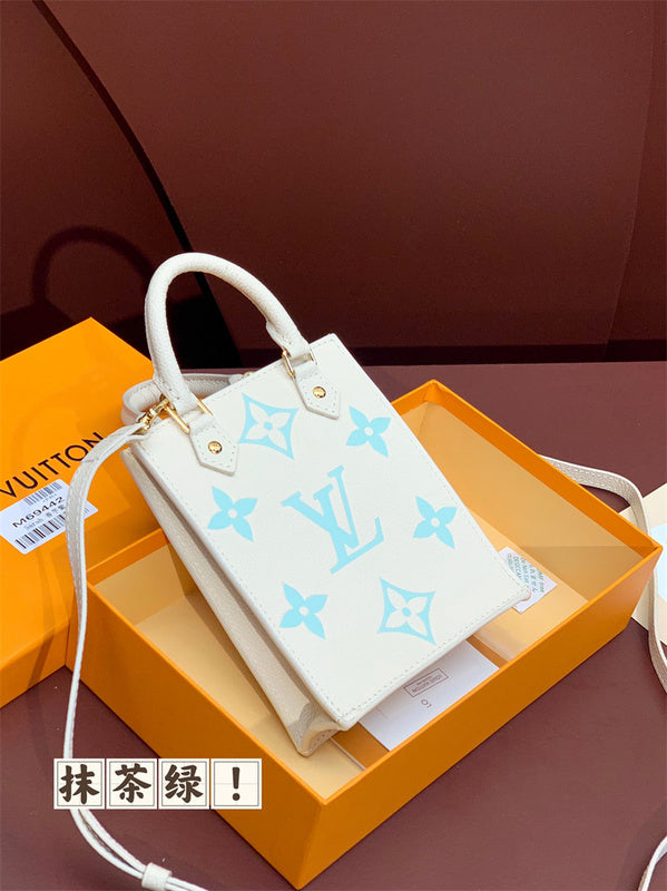  Smart top-handle bag front view