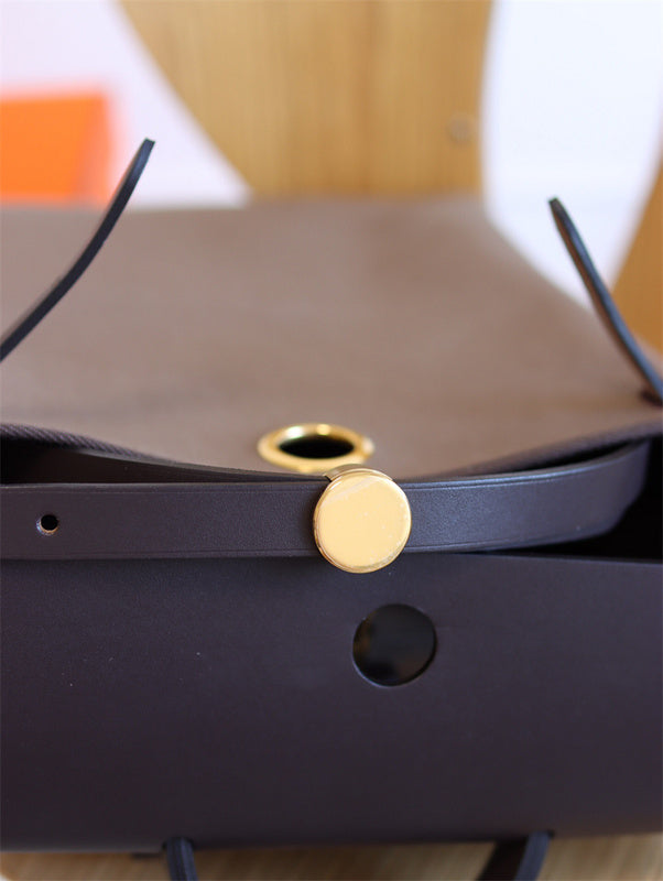  crossbody bag close-up of hardware and finish 41