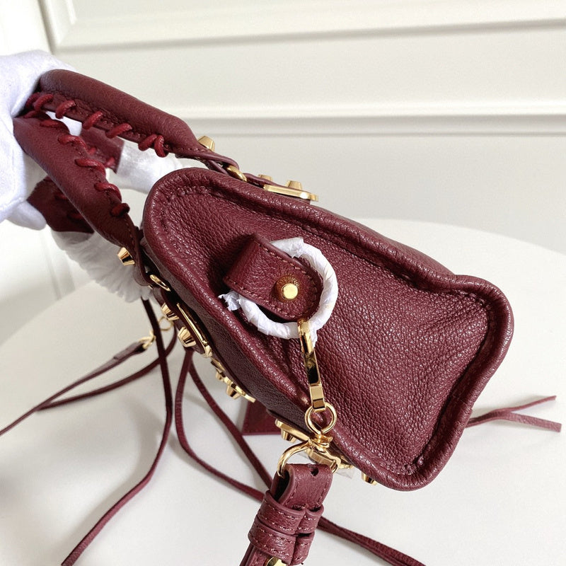 Zivas Charm Signature Style Statement Handbag (Signature Shape & Finish) – Styled Look