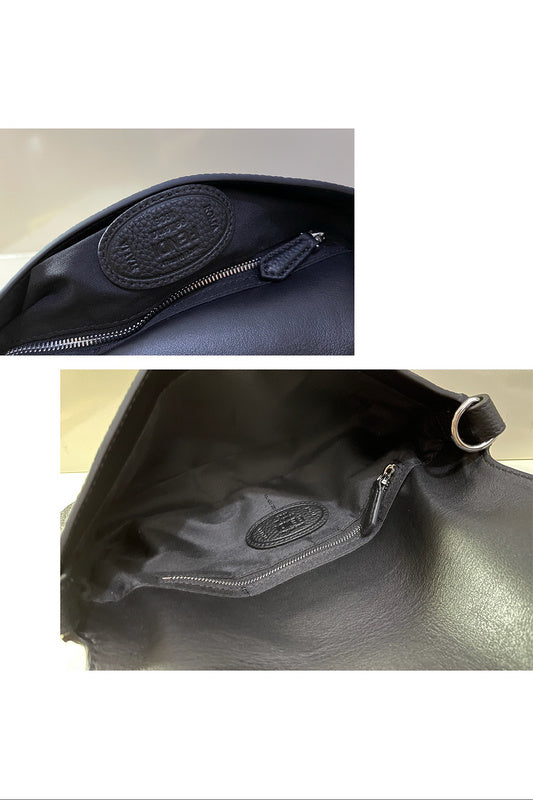 Ziva's Charm handbag – product shot (28cm*18cm*7cm)