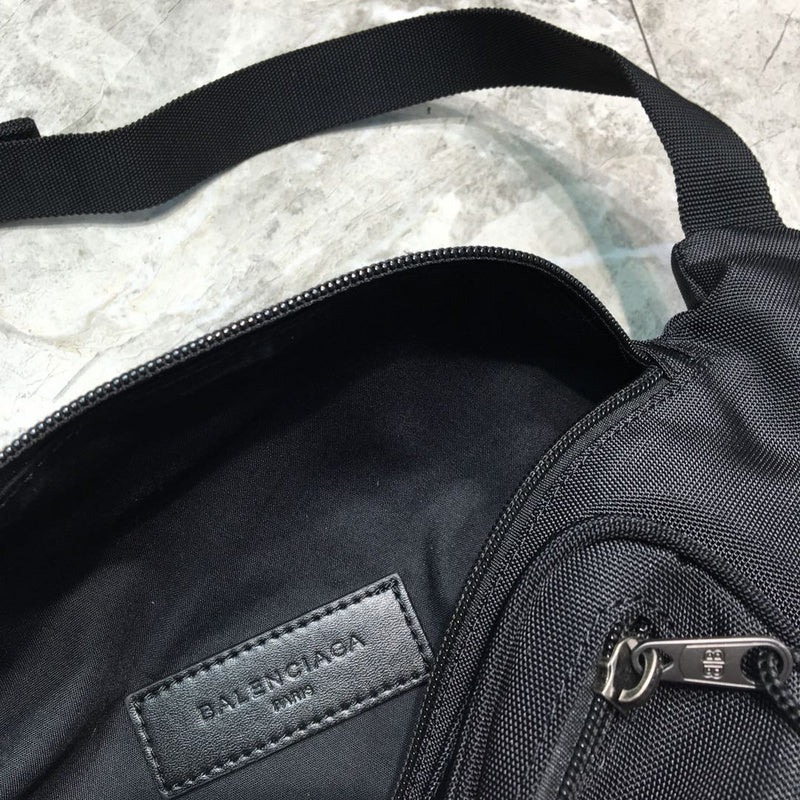 Timeless Premium PU Leather Handbag - Signature Hardware Accents | Women's Everyday Carry Handbag #245 - close-up detail shot (image 3) of designer-inspired handbag
