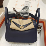  versatile everyday bag styled with outfit 18