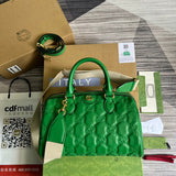 Side profile of modern chic women's handbag – women's everyday handbag