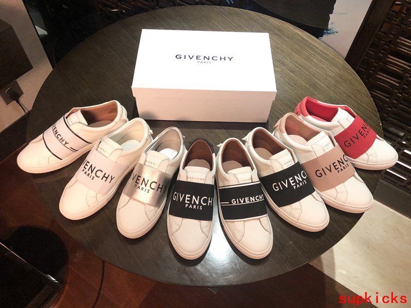 Givenchy shoes Style 086 - logo and branding close-up