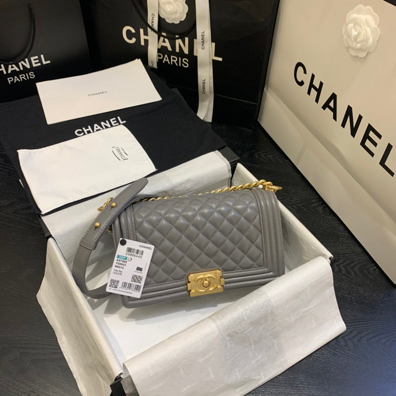  mid purse view 5