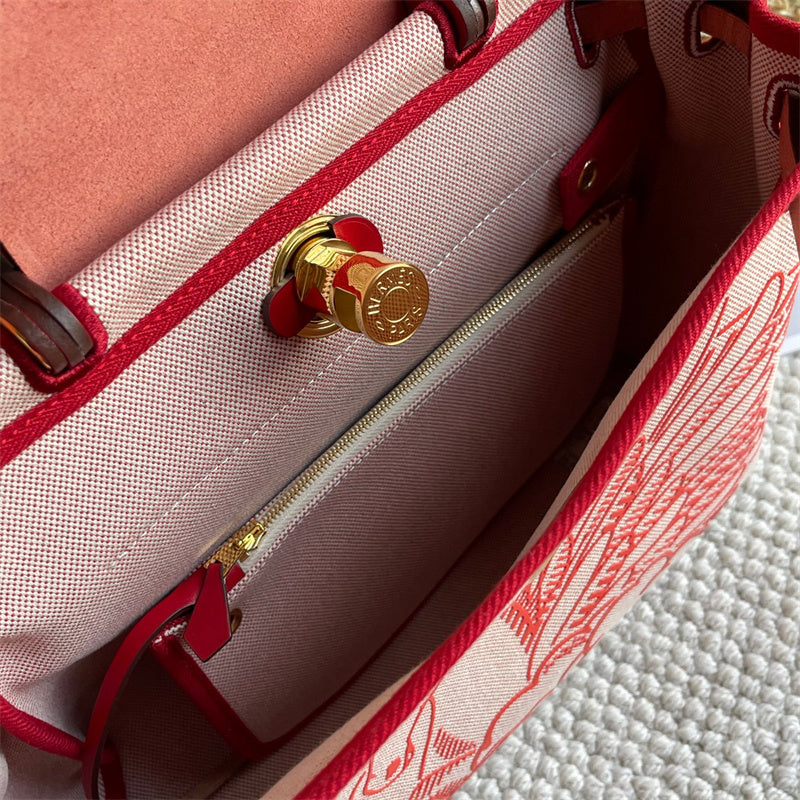 Interior view of sophisticated premium bag