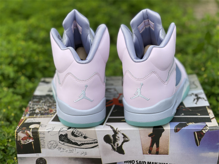 Nike Men's & Women's Luxury Lifestyle Trainers — Style 243 angle view