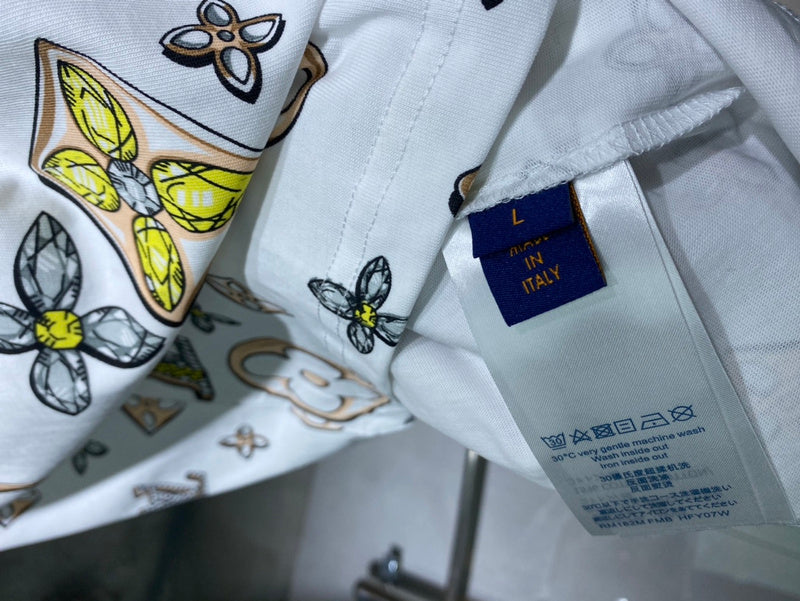 Front view of Louis Vuitton cotton t-shirt with runway-inspired design