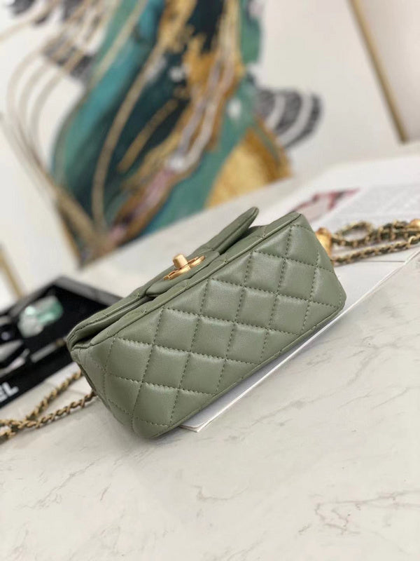 Zivas Charm Timeless Appeal Luxury Handbag (Designer-Inspired Craftsmanship) – Detail View