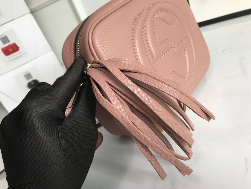 Styled lifestyle shot of statement everyday-luxe women's handbag – women's premium purse