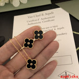 Front view of Van Cleef & Arpels unisex jewelry piece