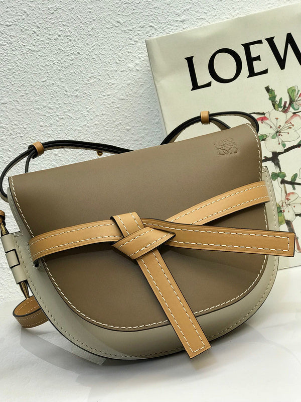 Ziva's Charm handbag – styled view (20cm*19cm*11.5cm)