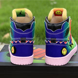 Nike Men's & Women's Premium Low-Top Trainers — Style 037 detail view