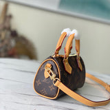  top-handle bag interior and compartment view