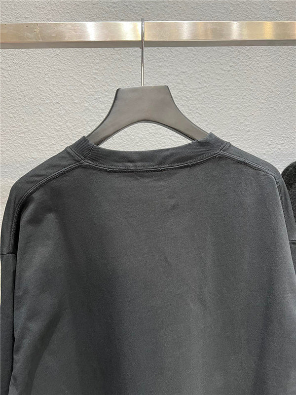 Full silhouette view of Balenciaga luxury piece style No.405