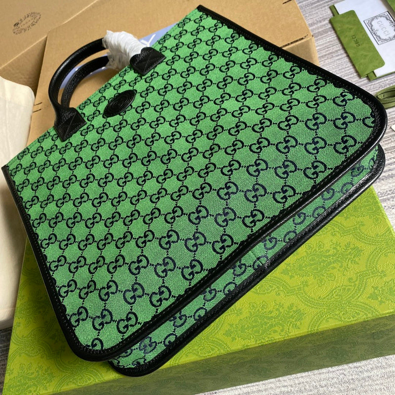 Back view of everyday-luxe modern women's handbag – women's luxury handbag