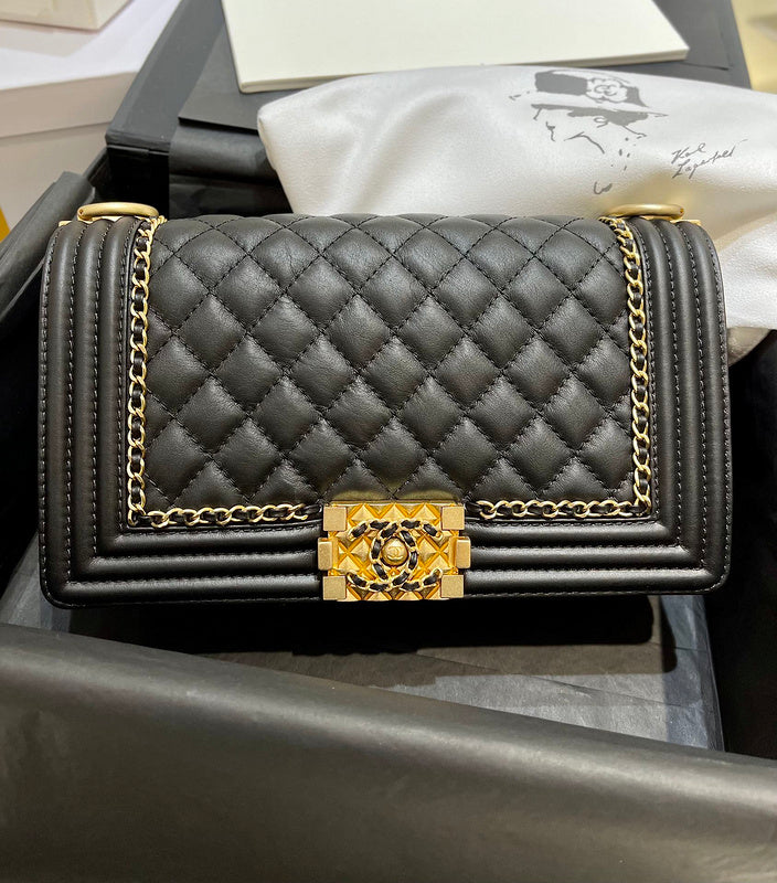  handbag, mid everyday style, image 8