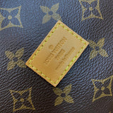  Statement shoulder bag carried on shoulder 10