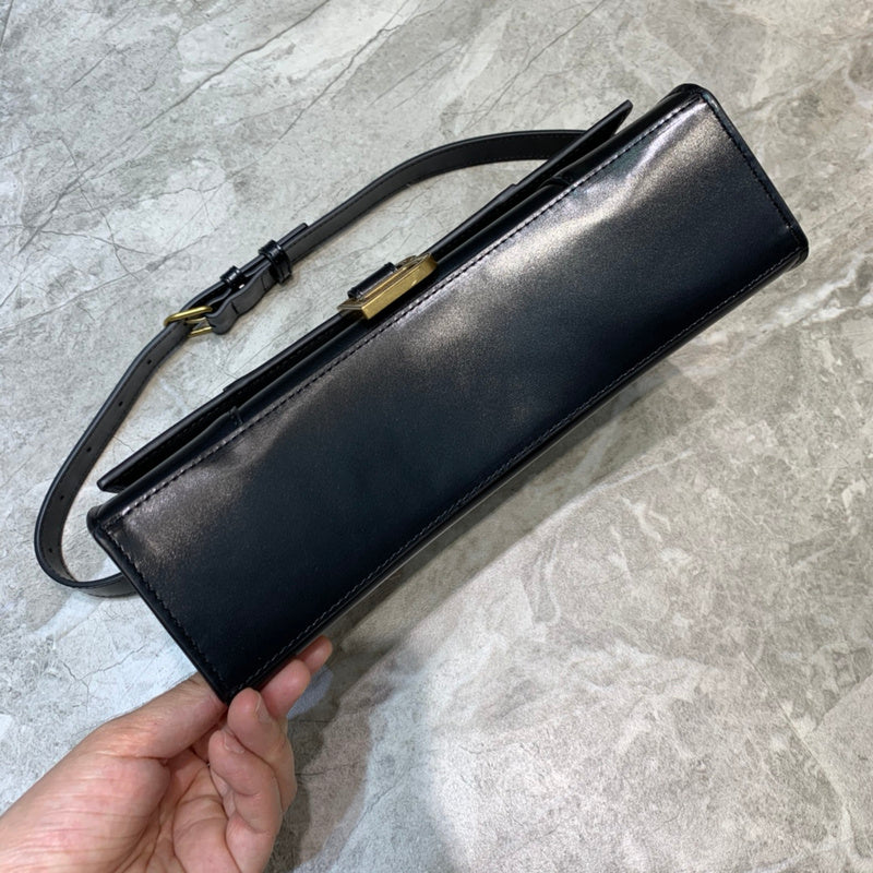 Timeless Vegan Leather Handbag - Chic Everyday Appeal | Women's Everyday Carry Handbag #629 - interior view (image 6) of designer-inspired handbag