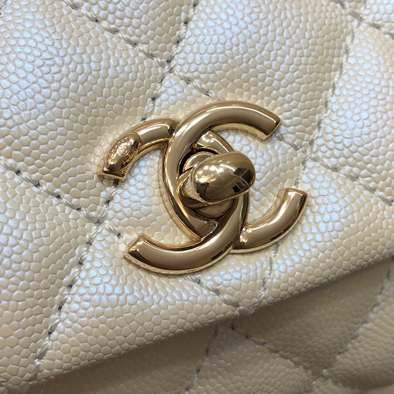  mid purse view 2
