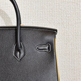  Effortless tote bag carried on shoulder