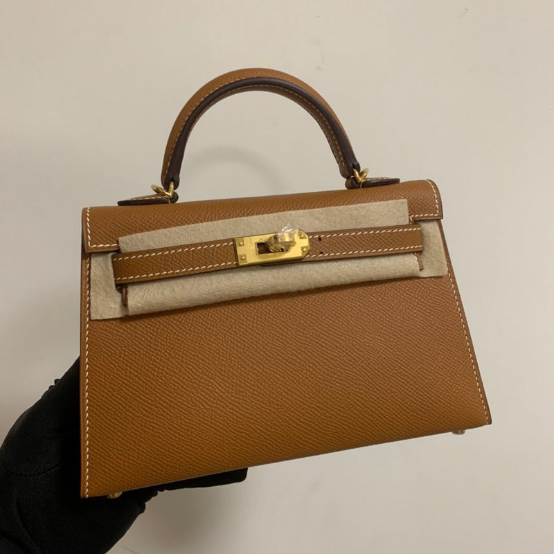 Smart bag shown from front angle