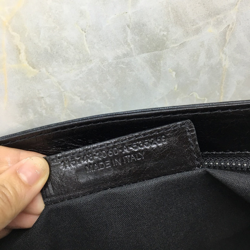 Polished Faux Leather Handbag - Everyday Elegance | Women's Luxury Handbag #1020 - side angle view (image 2) of designer-inspired handbag